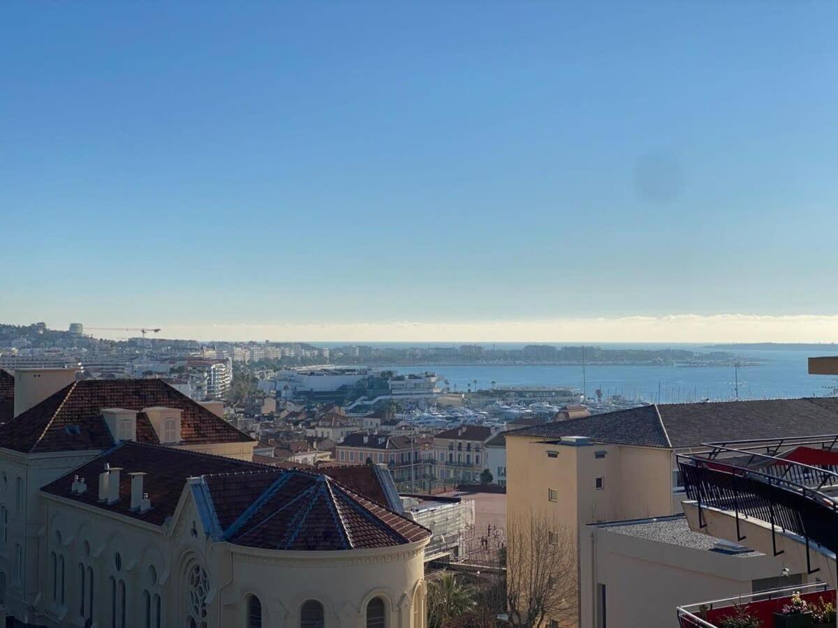 C010 - Magnifique Toit Terrasse Appartement