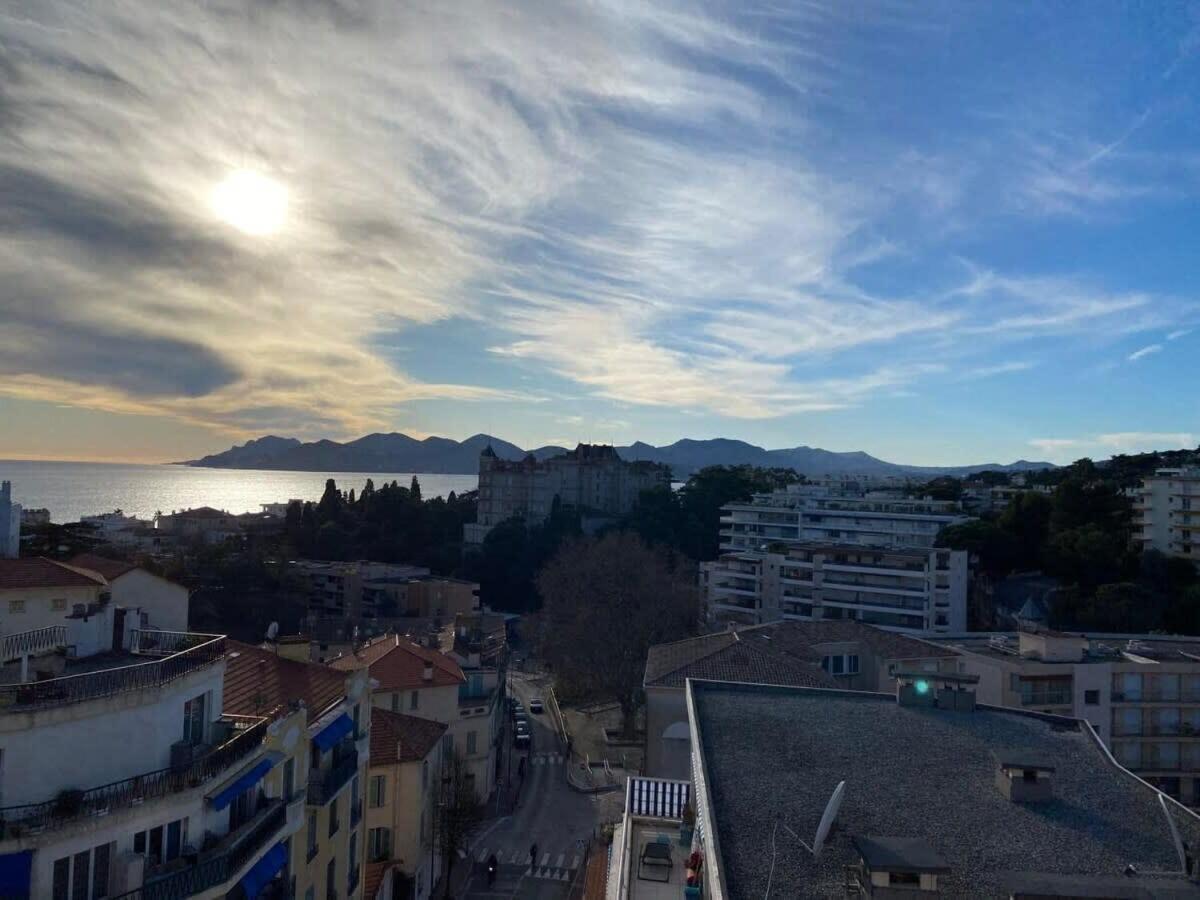 C010 - Magnifique Toit Terrasse